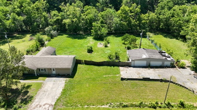 3587 Old Highway 31E