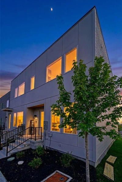 64 Fern Ave