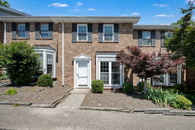 442 Claircrest Dr
