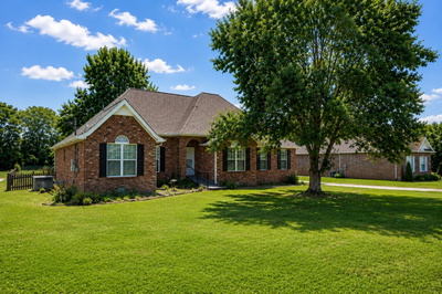 107 Honeysuckle Ct