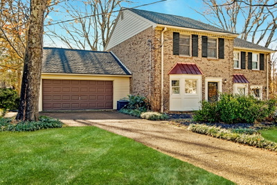 1005 Glendale Ln