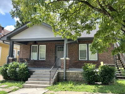 1114 Sharpe Ave