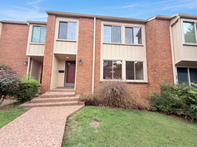 6924 Highland Park Dr