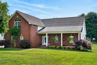 120 Strassle Dr