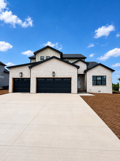 238 Low Plains Ln
