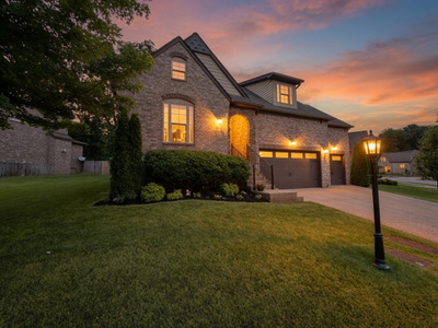 2553 Hessey Pass