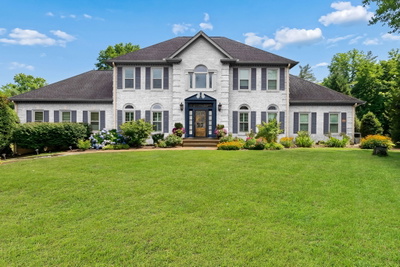 1412 Arrowhead Dr