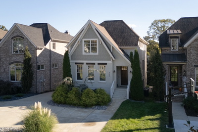 843 Clayton Ave