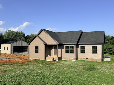 32 Iris Way