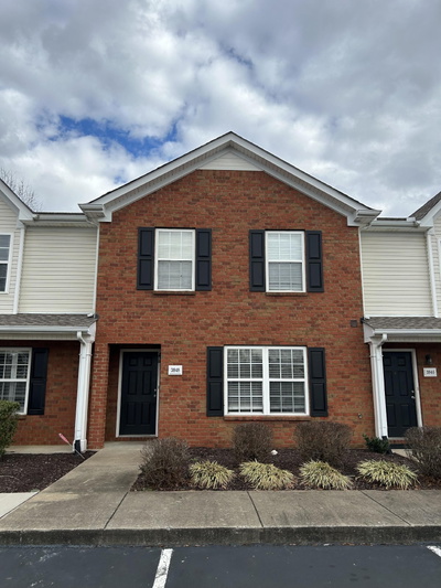 3848 Chippewa Pl