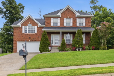 102 Bartlett Ln