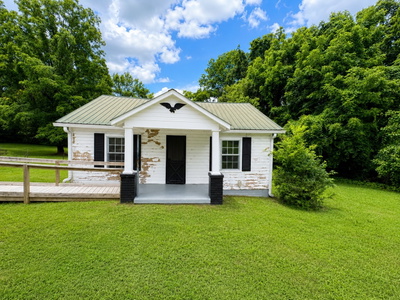 310 Davis Dr