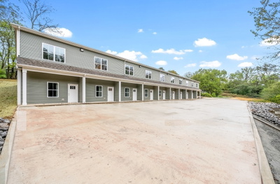 329 Cedar Ct