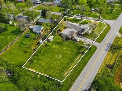 1703 Atlas St