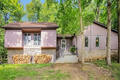 105 Nathan Forest Ct