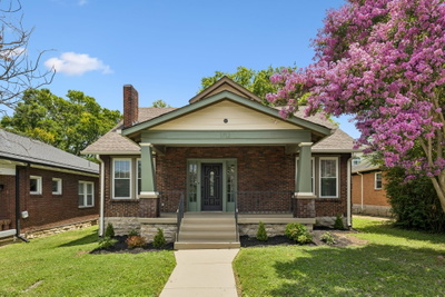 1712 Villa Pl