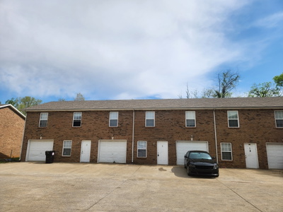 535 Lafayette Rd