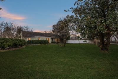 935 Evans Rd