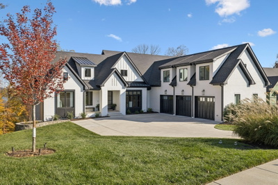 344 Raintree Dr