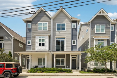 440 Merritt Ave