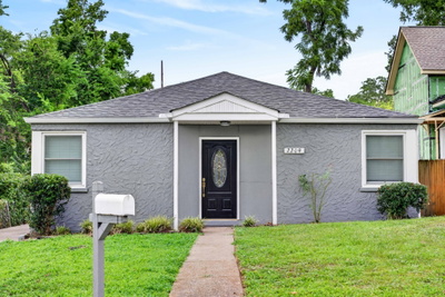 2209 Lindell Ave