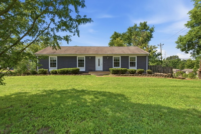 302 Gates Rd