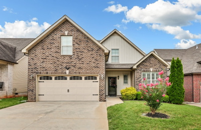 330 Turnberry Cir
