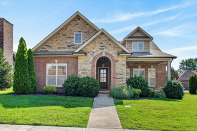 202 Dorchester Cir
