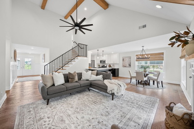 365 Frontier Dr