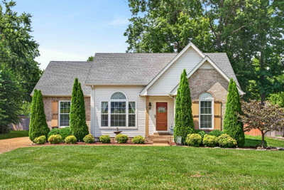 602 Highland Dr