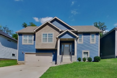 1059 Spicer Dr