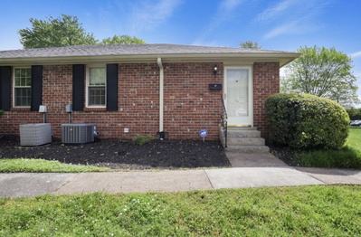 523 Harding Pl