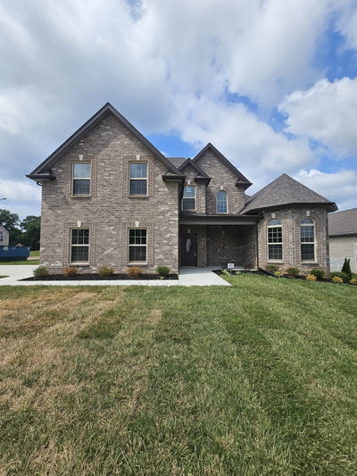 734 Shoemaker Ln