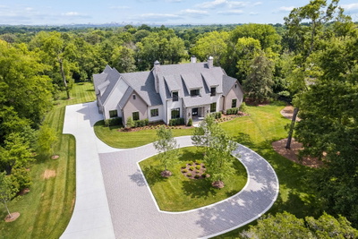 1114 Tyne Blvd