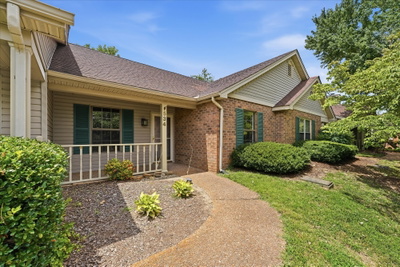 534 Upsall Dr