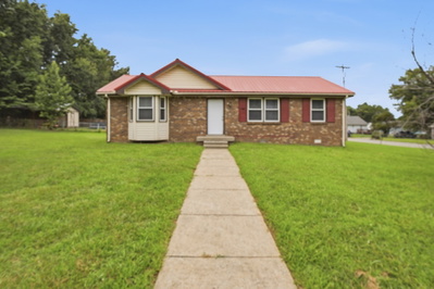 700 Shelton Cir