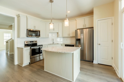 305 Kara Ln