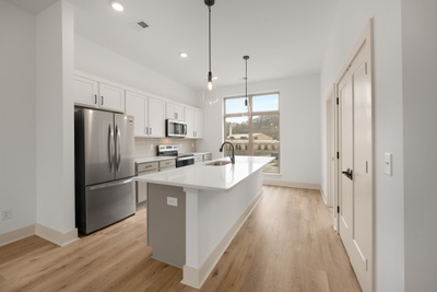 7341 Charlotte Pike