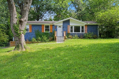 123 Stone Mountain Rd