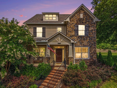 2405 Clare Park Dr