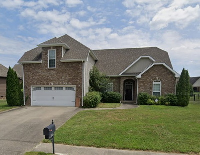 1057 Willow Cir