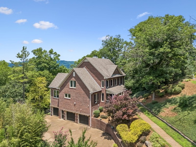 716 Split Rail Dr