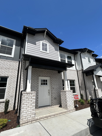 1544 Elliott Williams Way