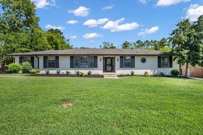 109 Homestead Dr
