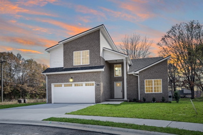 533 N Halifax Ct