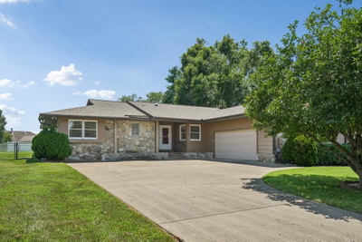 119 Stonehouse Dr
