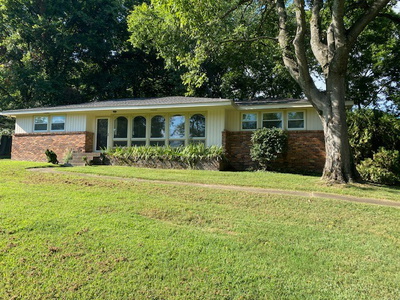 472 Manley Dr