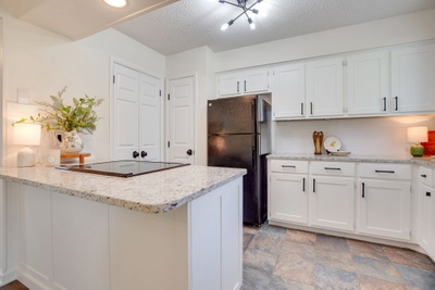 5510 Country Dr