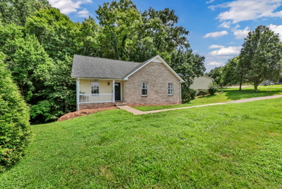 931 Drum Ln