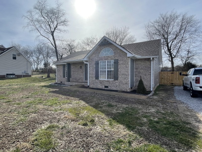 116 Cora St